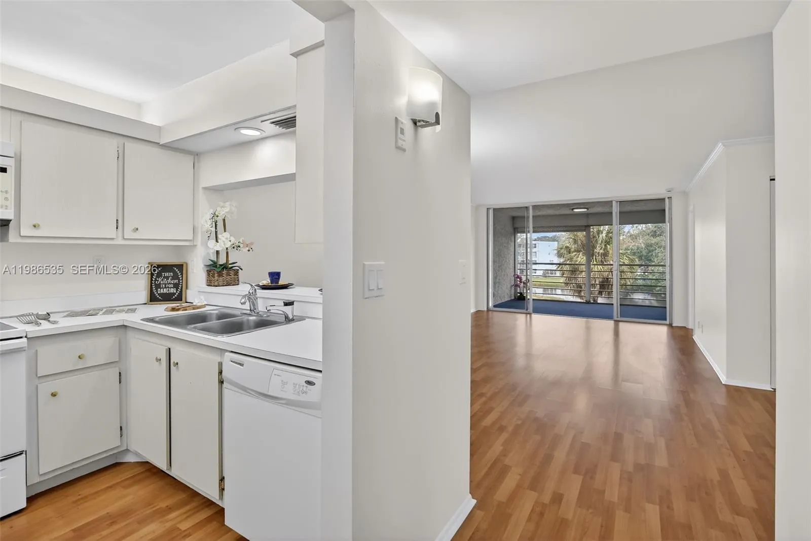 1831 Sabal Palm Dr # 306, Davie FL 33324