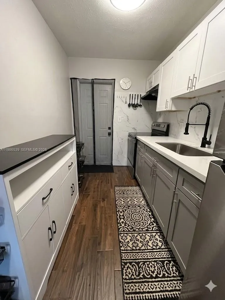 730 NW 4th Ave # 3, Fort Lauderdale FL 33311