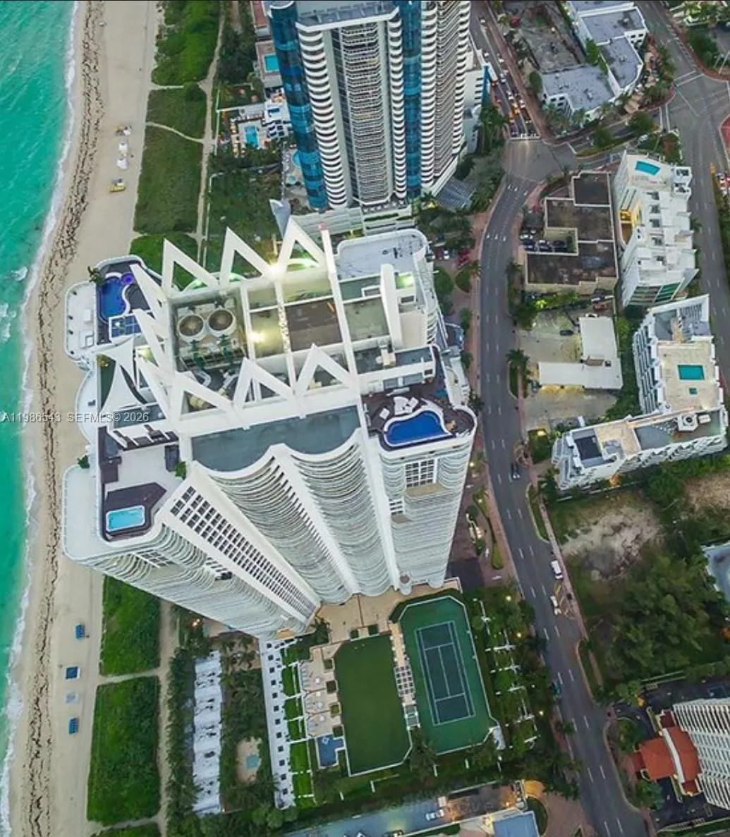 6365 Collins Ave # 904, Miami Beach FL 33141