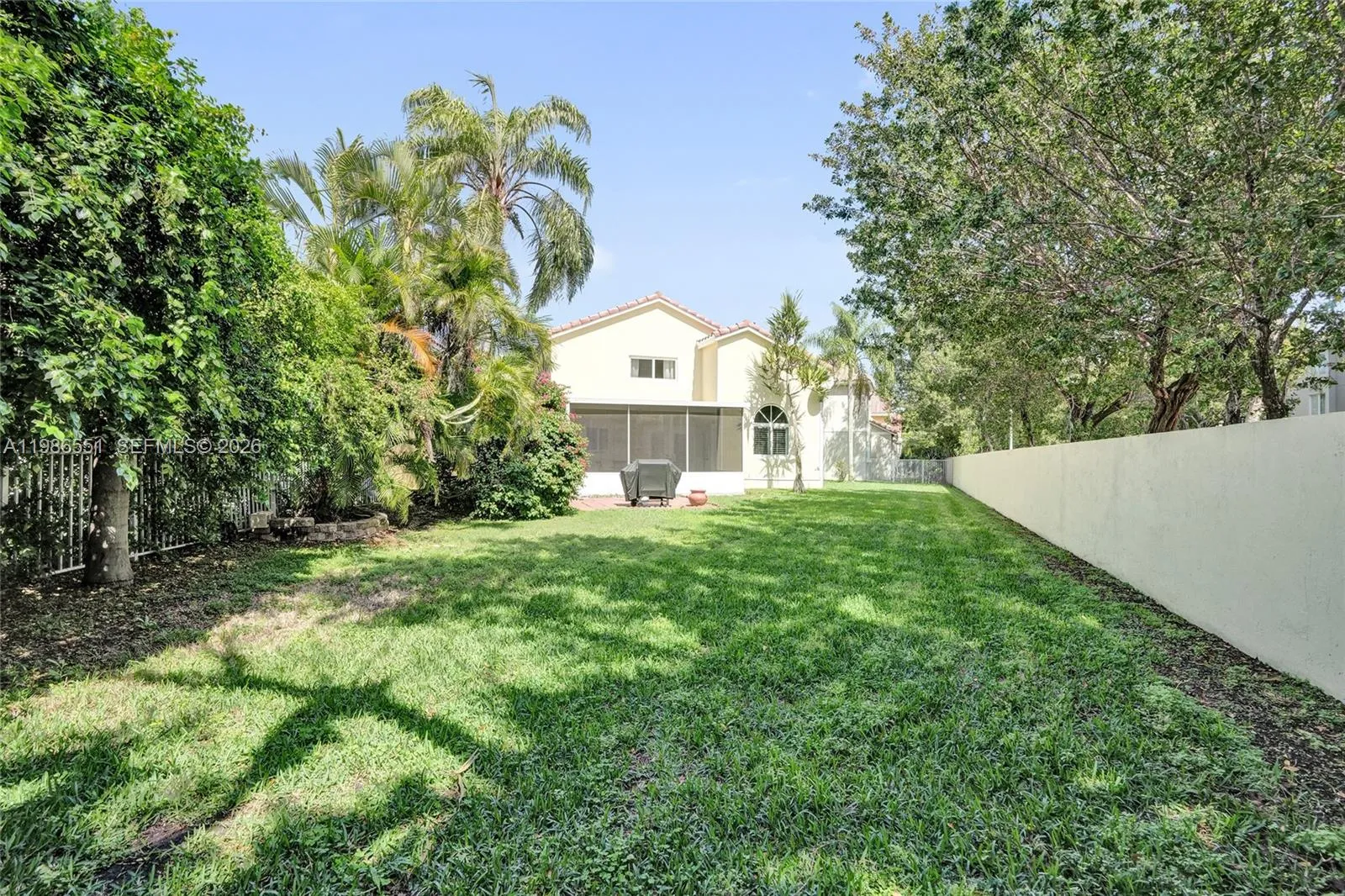 1313 SE 5th Ct, Dania Beach FL 33004