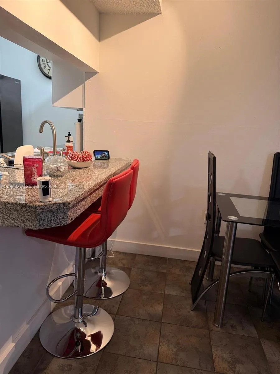 6425 W 27th Ct # 6, Hialeah FL 33016