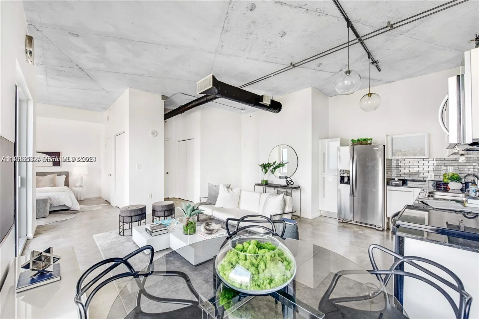 10 SW South River Dr # 1505, Miami FL 33130