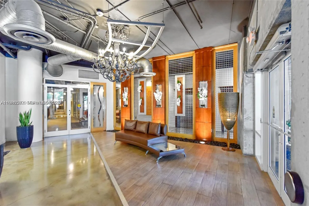 10 SW South River Dr # 1505, Miami FL 33130