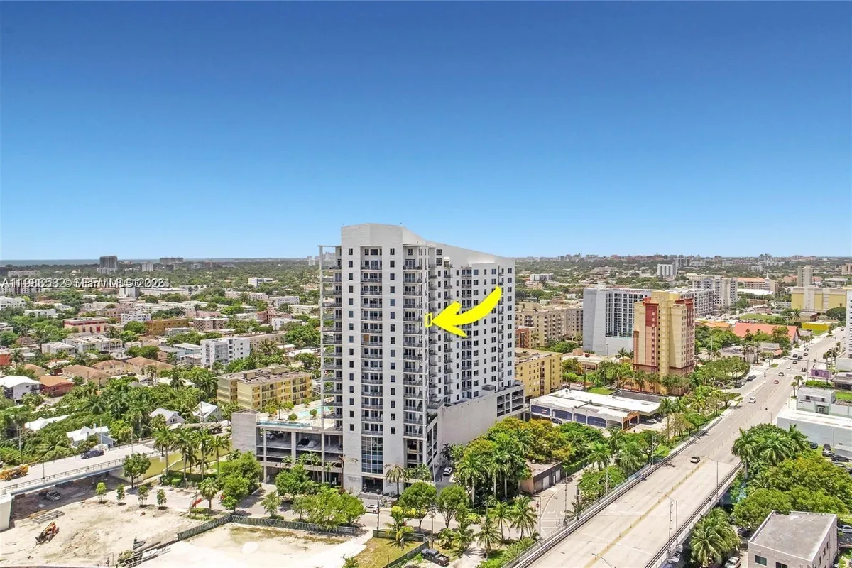 10 SW South River Dr # 1505, Miami FL 33130