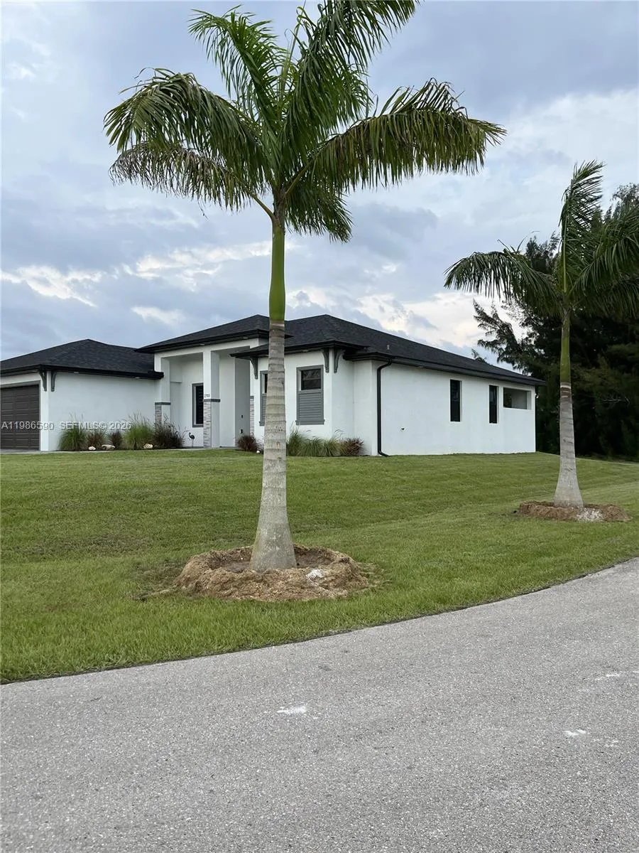 2701 NW, Cape Coral FL 33993