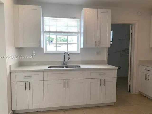 4930 NW 13th St, Lauderhill FL 33313