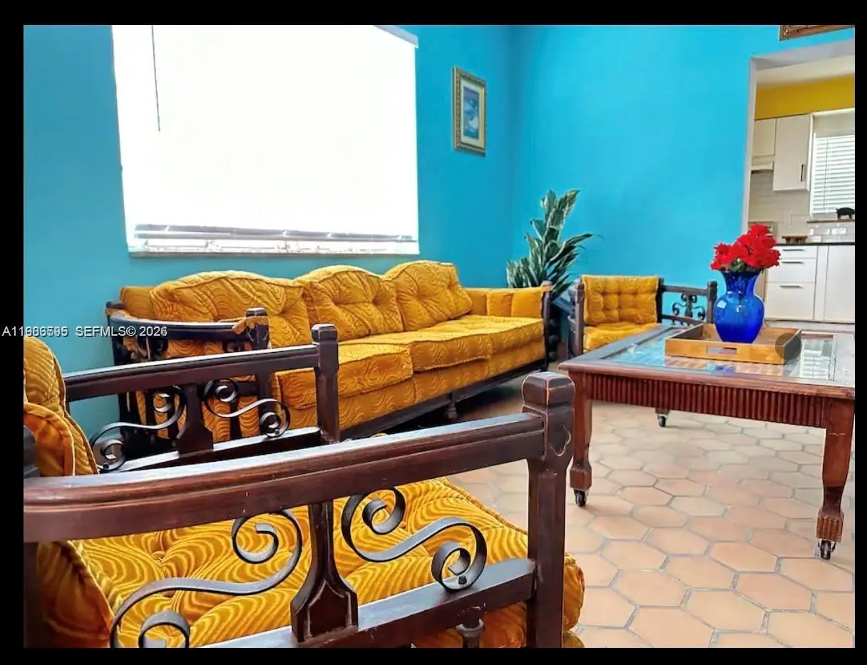 843 NW 3rd St # 1, Miami FL 33128