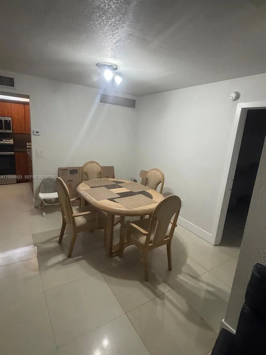 20320 NE 3rd Ct # 3, Miami FL 33179