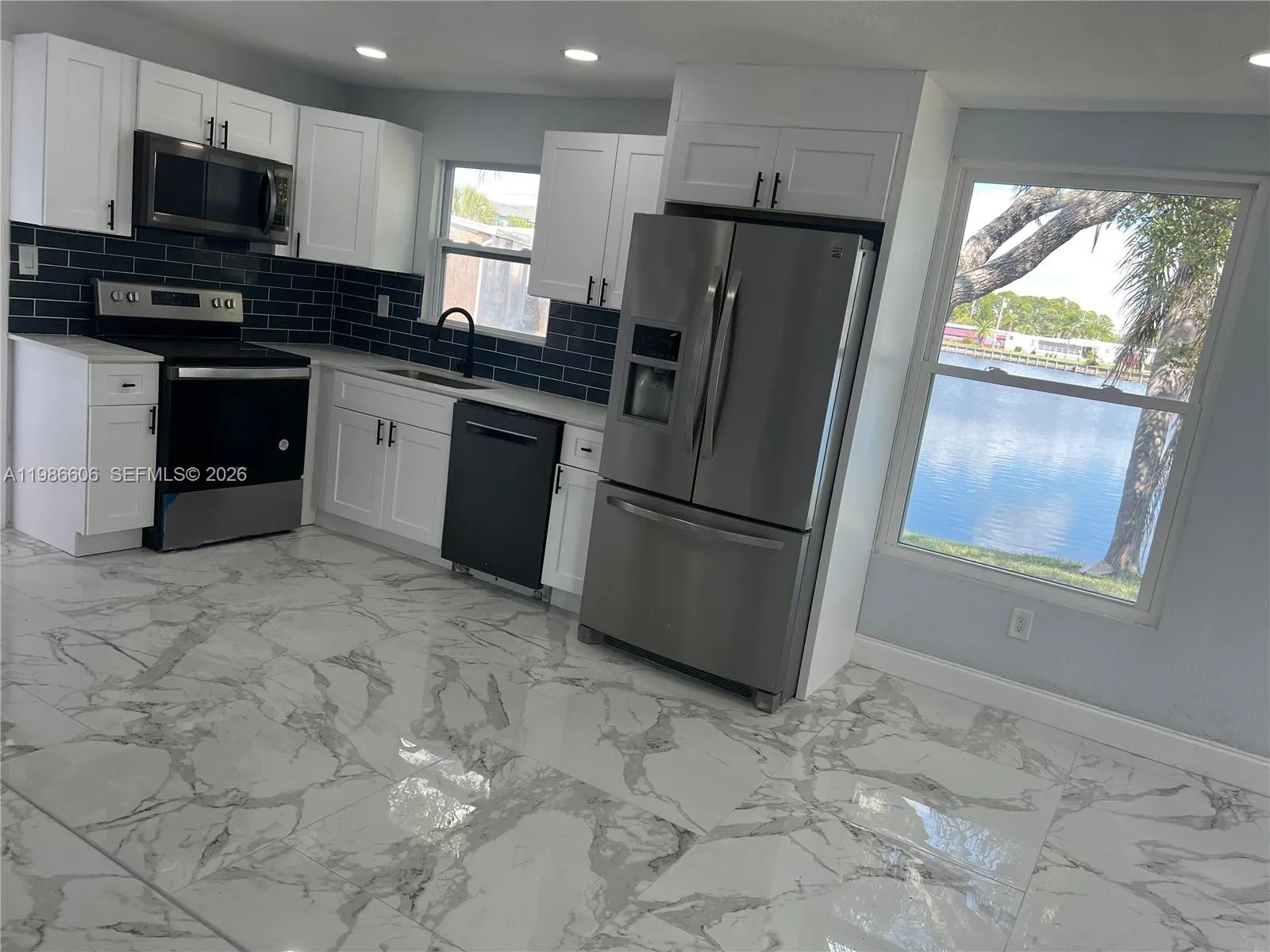 93118 N 4th St, Other City - In The State Of Florida FL 33782