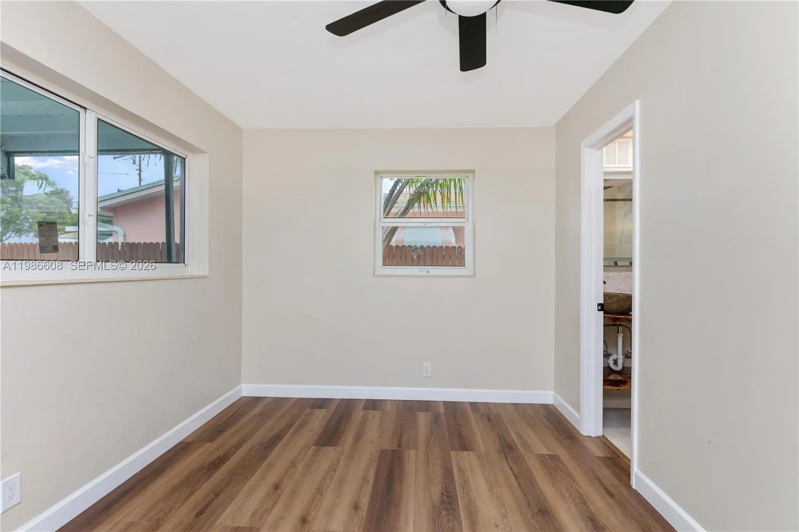 1507 Harding St, Hollywood FL 33020