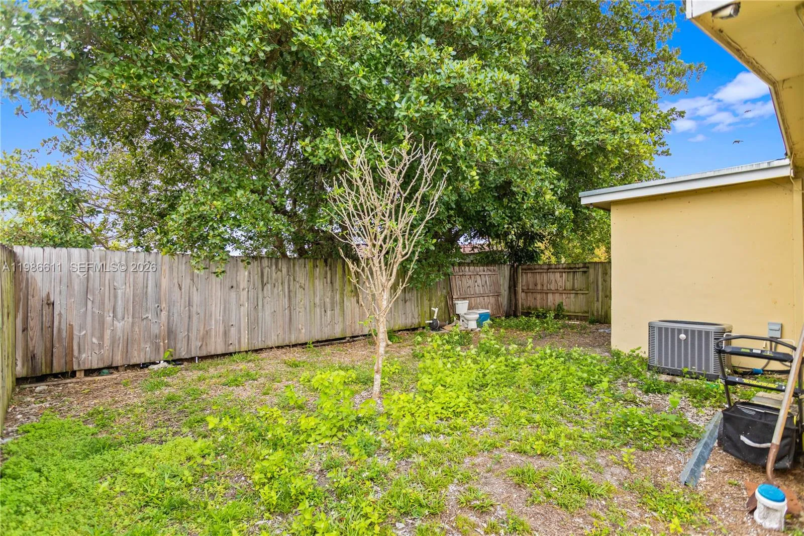 17120 NW 17th Ct, Miami Gardens FL 33056