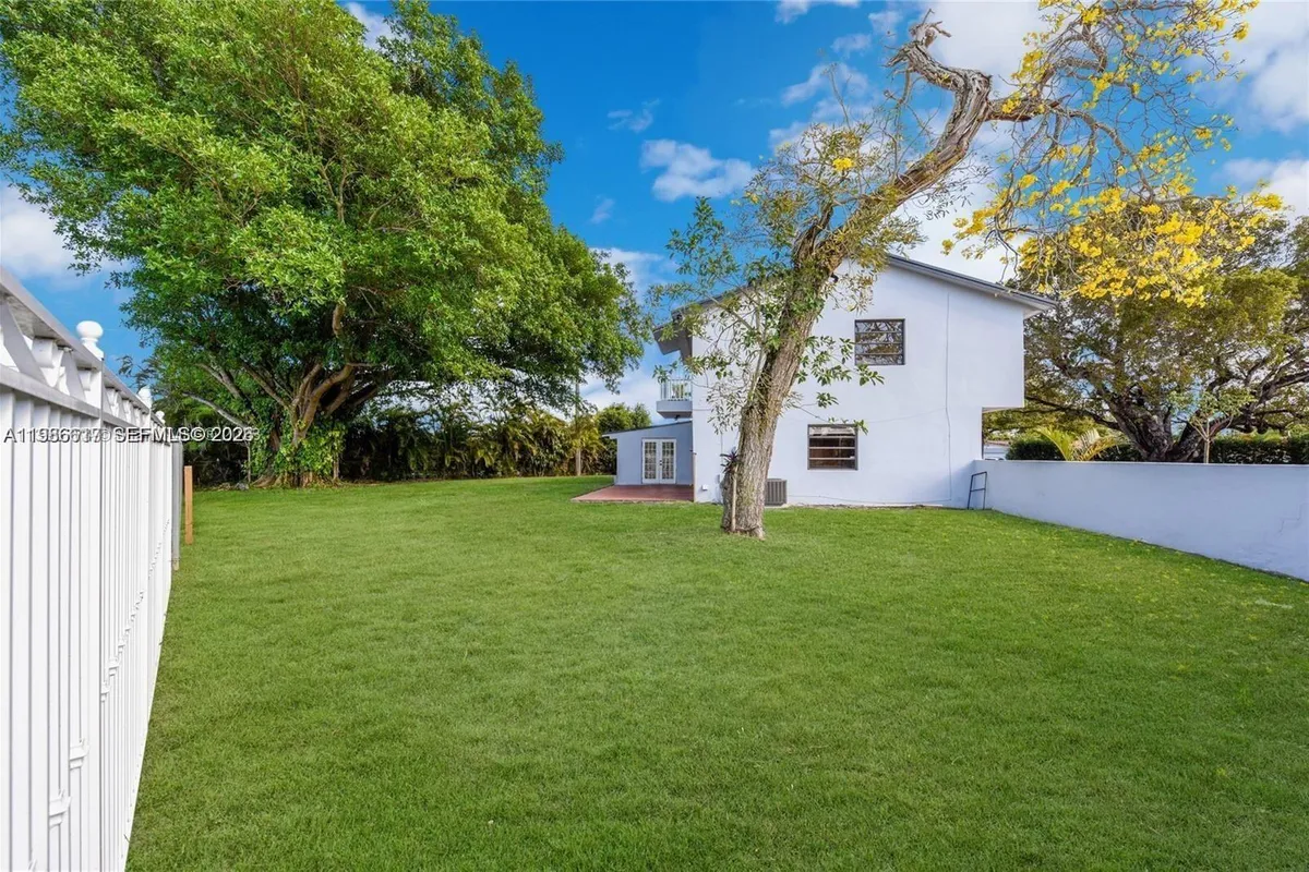 9005 SW 56th St # 0, Miami FL 33165