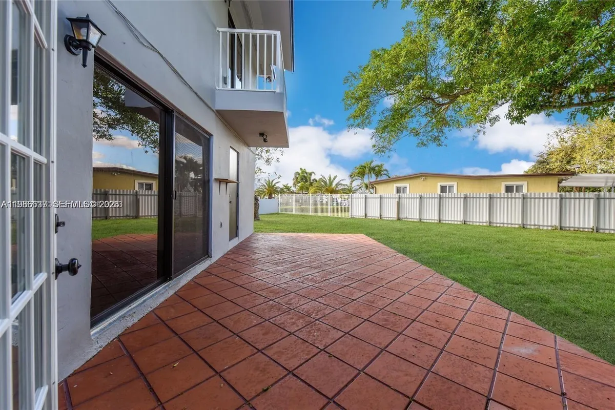 9005 SW 56th St # 0, Miami FL 33165