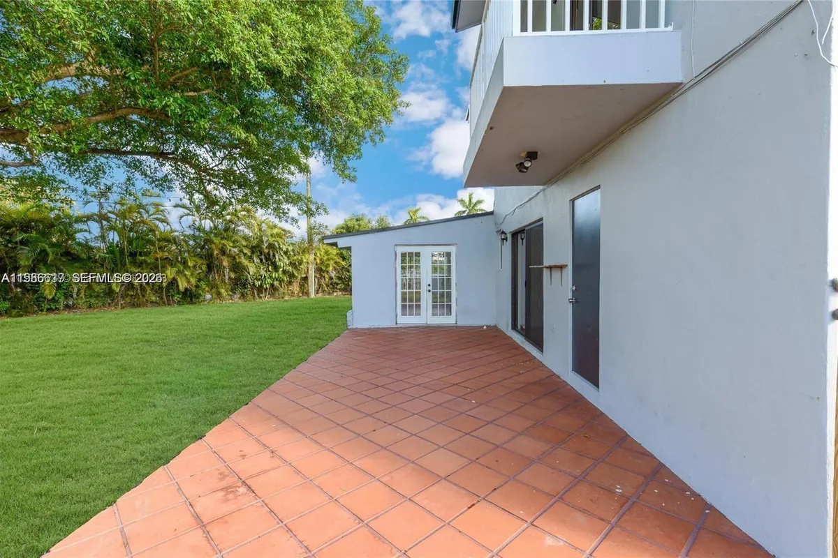 9005 SW 56th St # 0, Miami FL 33165