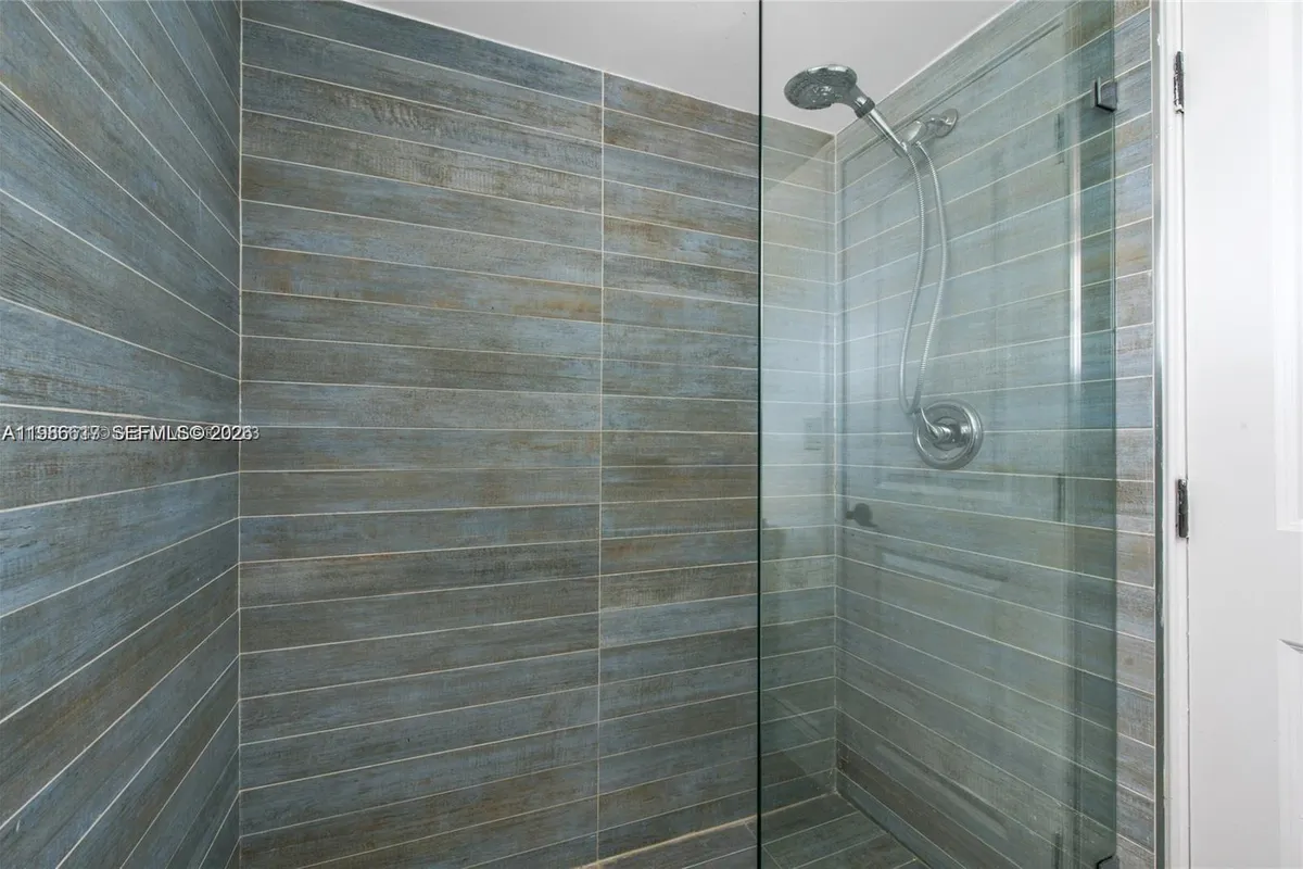 9005 SW 56th St # 0, Miami FL 33165