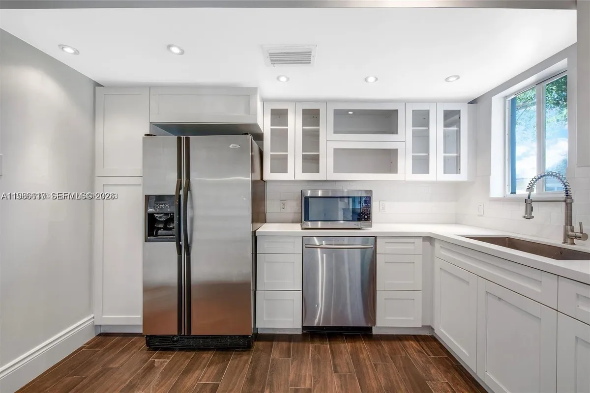 9005 SW 56th St # 0, Miami FL 33165