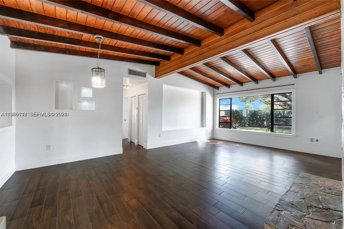 9005 SW 56th St # 0, Miami FL 33165