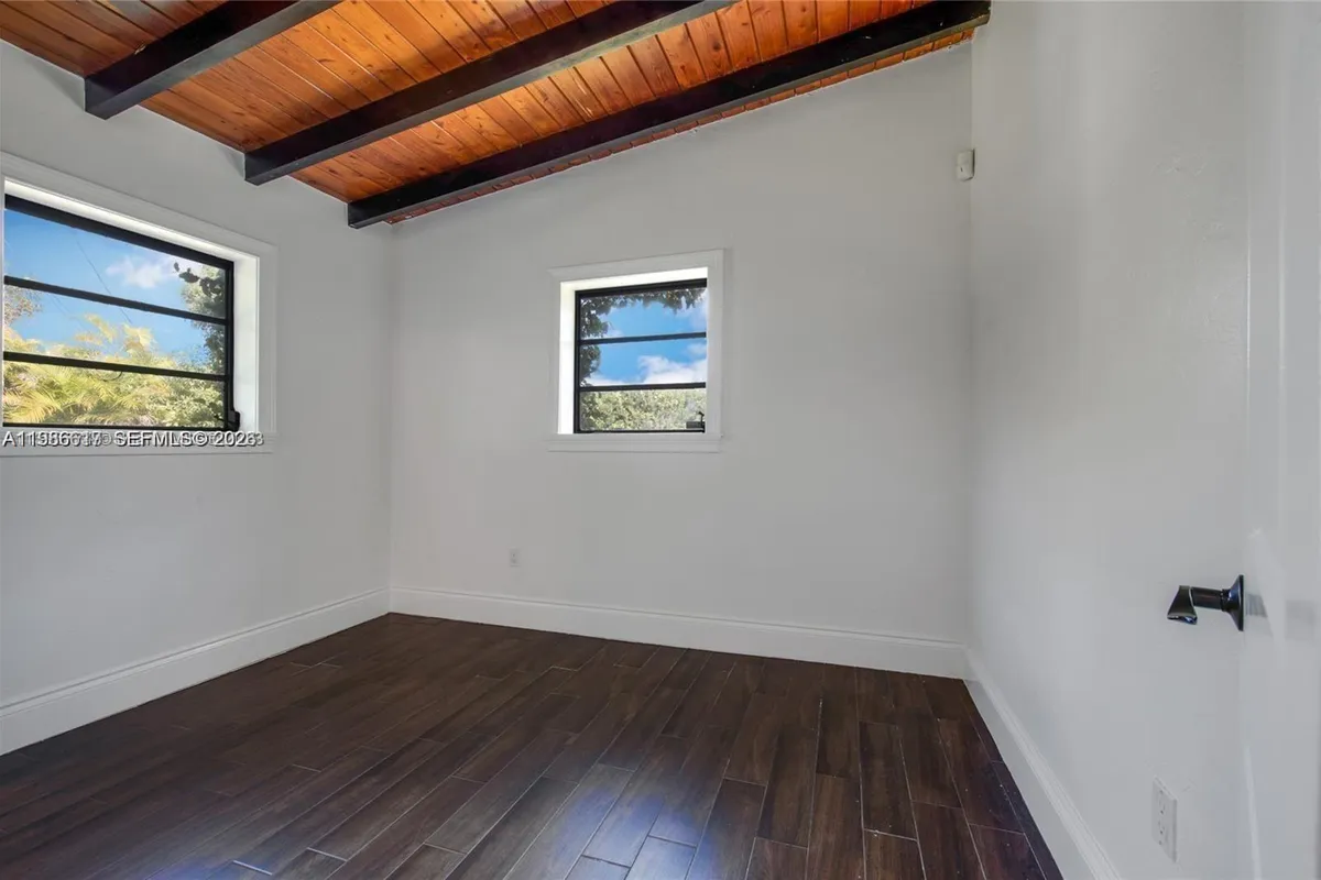 9005 SW 56th St # 0, Miami FL 33165