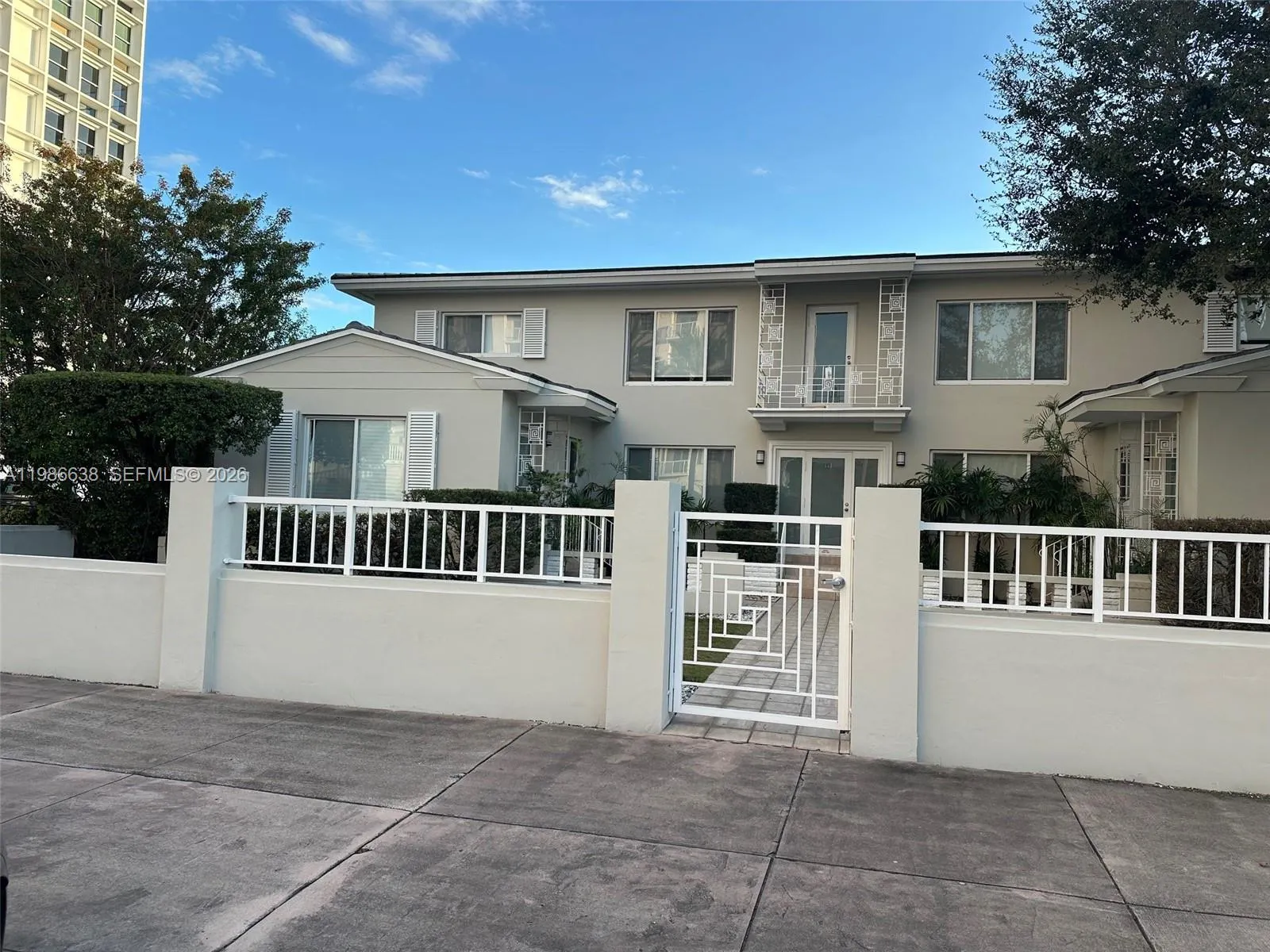 738 Biltmore Way # 4, Coral Gables FL 33134