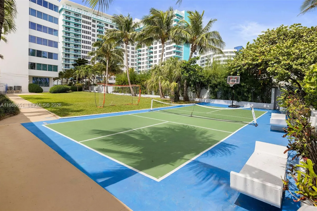 5055 Collins Ave # 5M, Miami Beach FL 33140