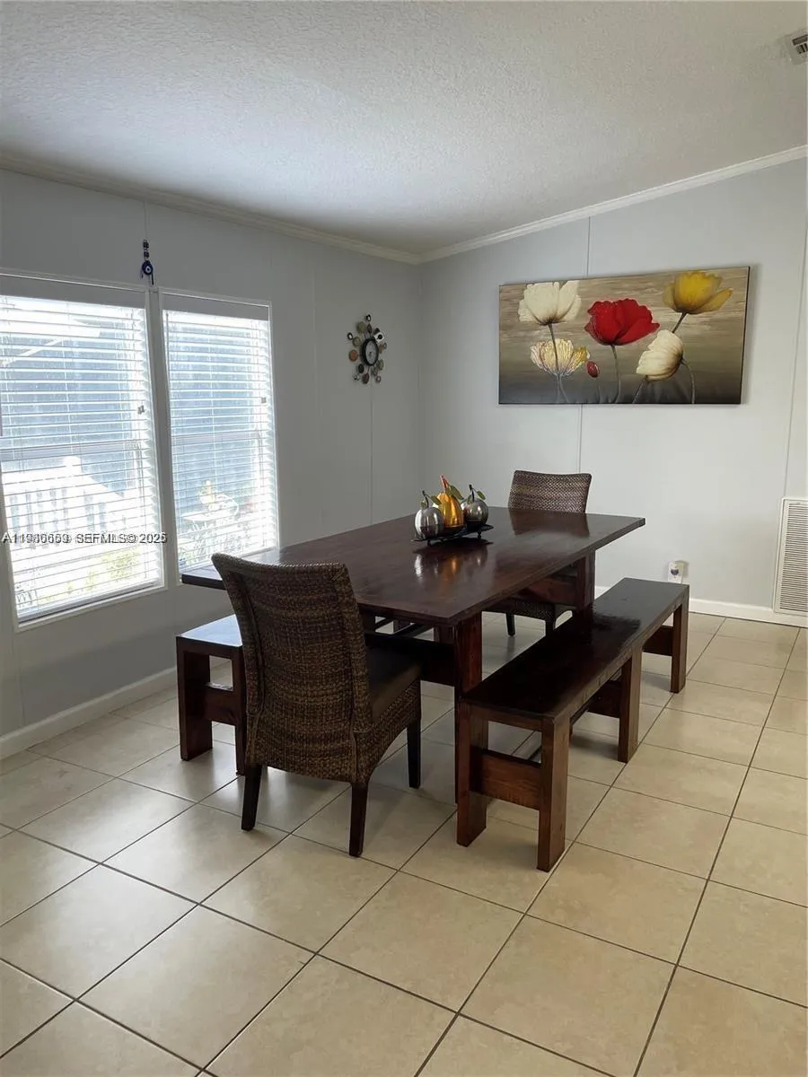 19800 SW 180 Th Ave LOT 588, Miami FL 33187