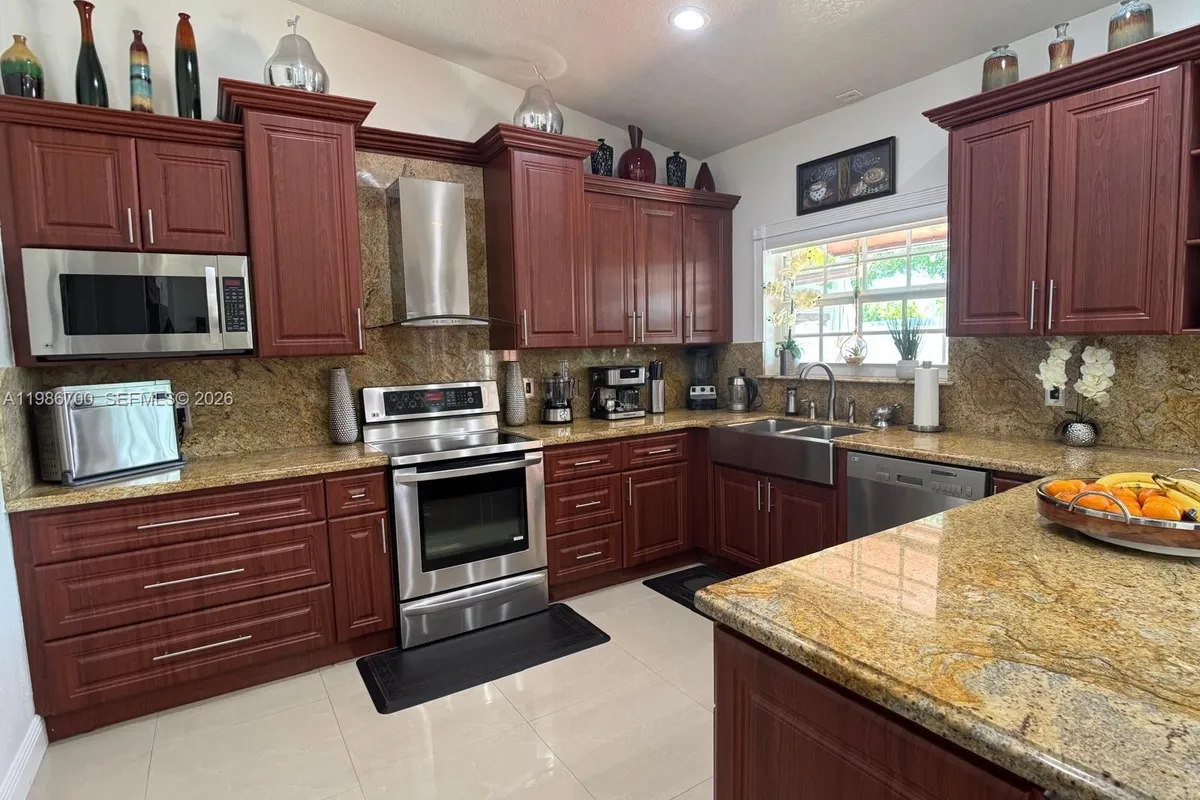 14620 SW 151st Ter, Miami FL 33186