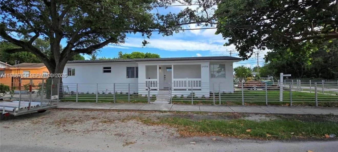 5995 NW 24th Ave, Miami FL 33142