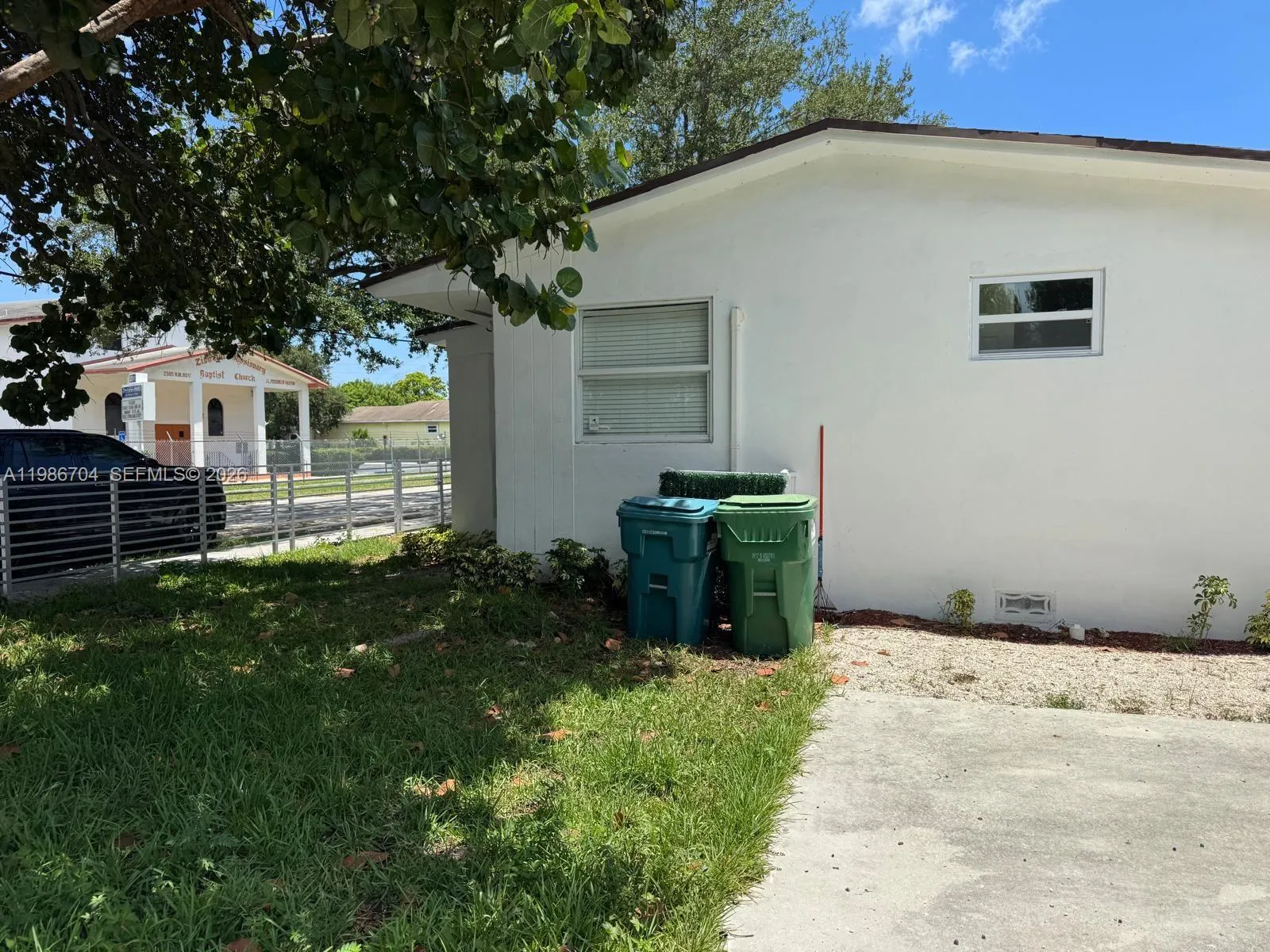 5995 NW 24th Ave, Miami FL 33142