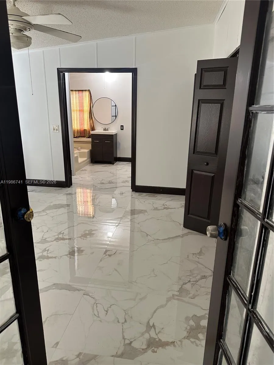 19800 SW 180th Ave # 266, Miami FL 33187