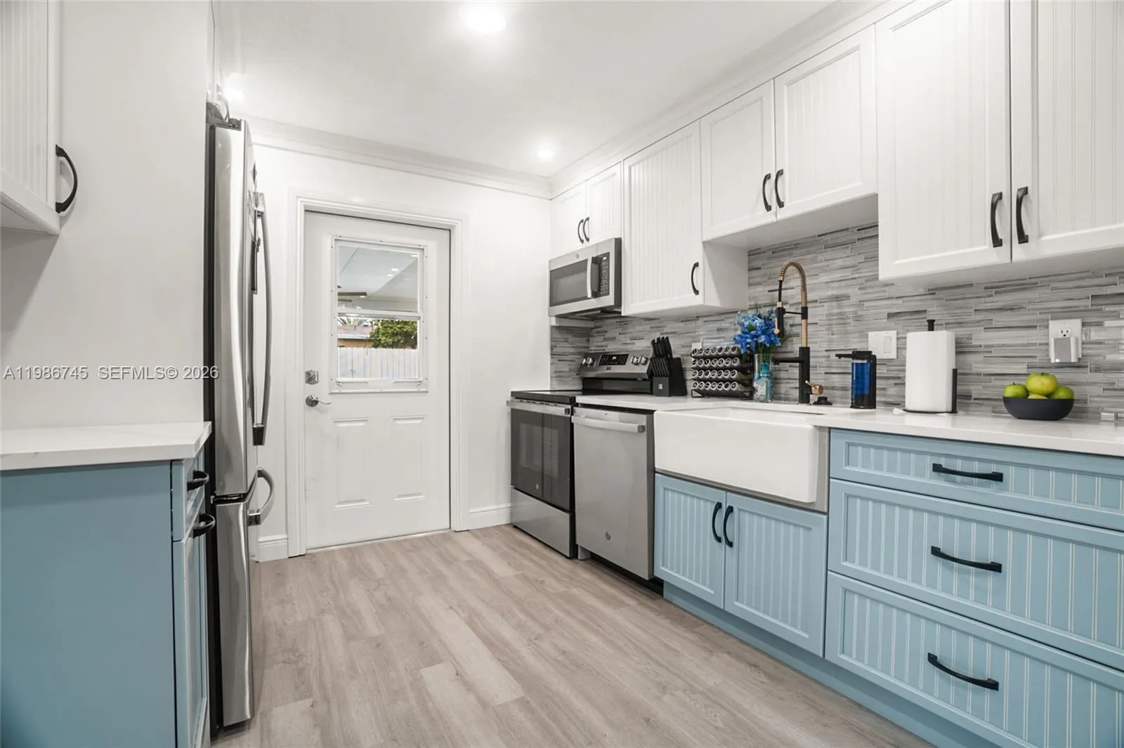 2810 NE 11th Ter, Pompano Beach FL 33064