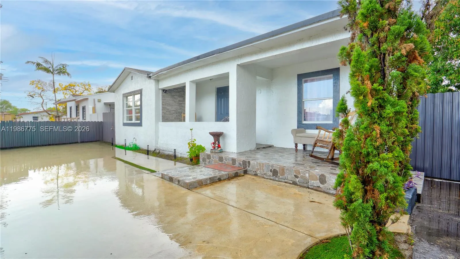 10529 NW 35th Ave, Miami FL 33147