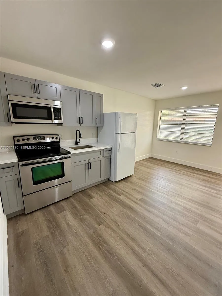 1731 Alcazar Dr # 1, Miramar FL 33023