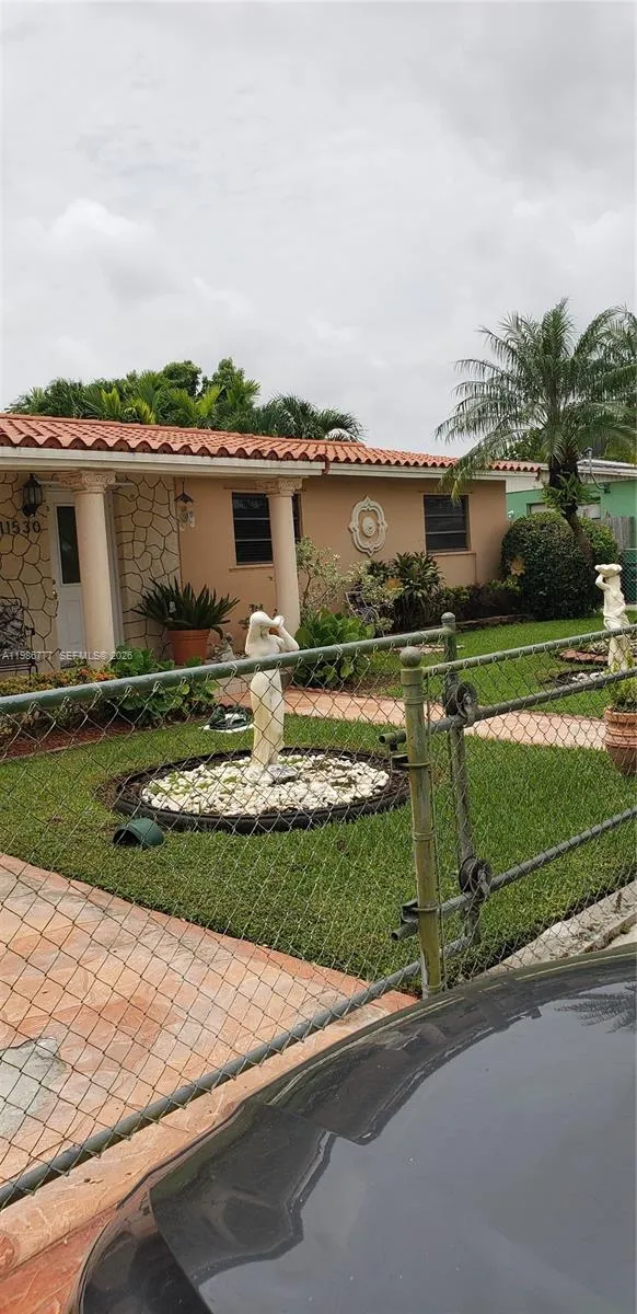 11530 SW 183rd St # 1, Miami FL 33157