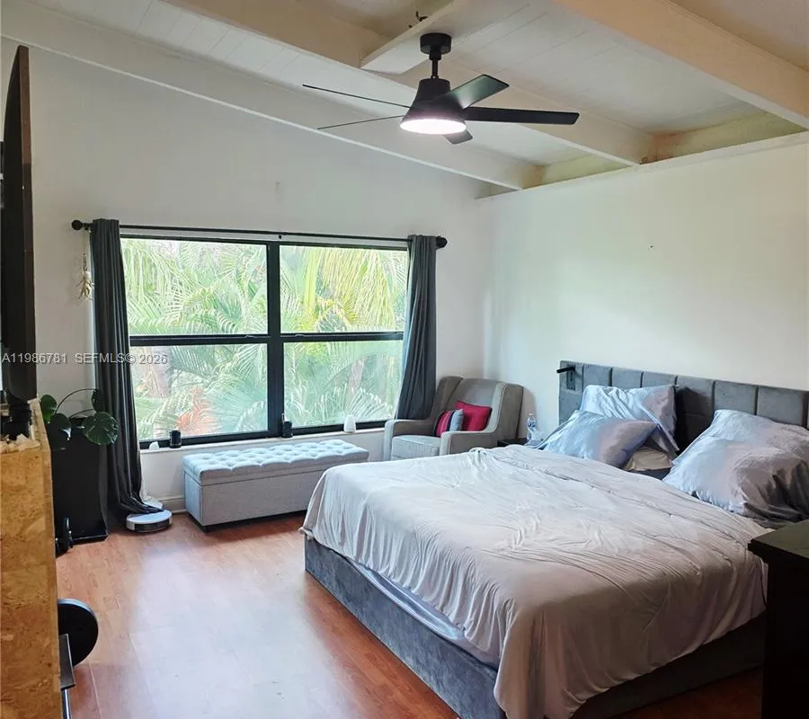 9711 N New River Canal Rd # 212, Plantation FL 33324