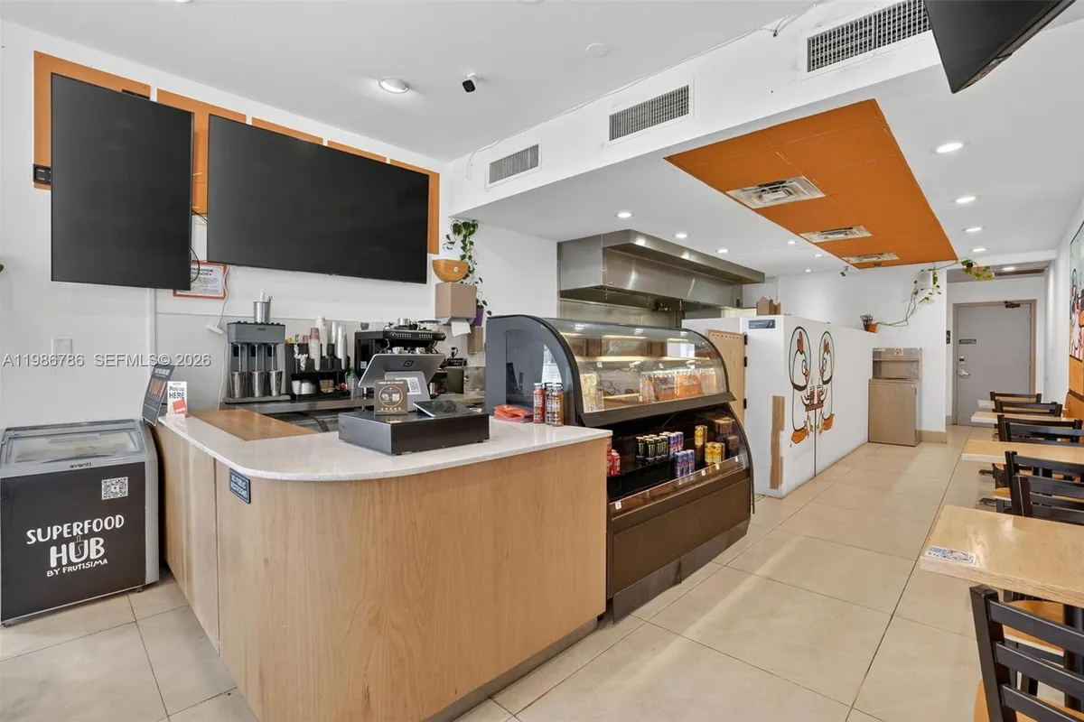 QSR- Beachside Restaurant For Sale, Fort Lauderdale FL 33304
