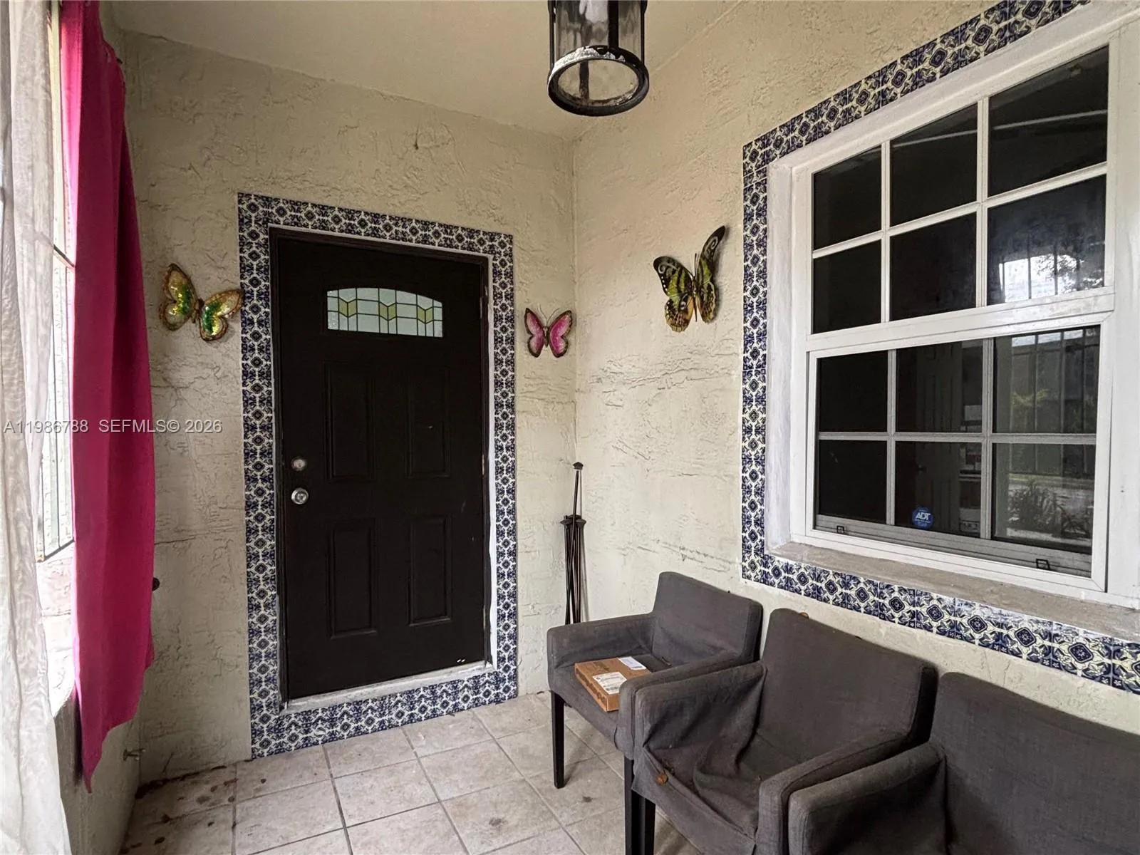 521 NW 48th St, Miami FL 33127