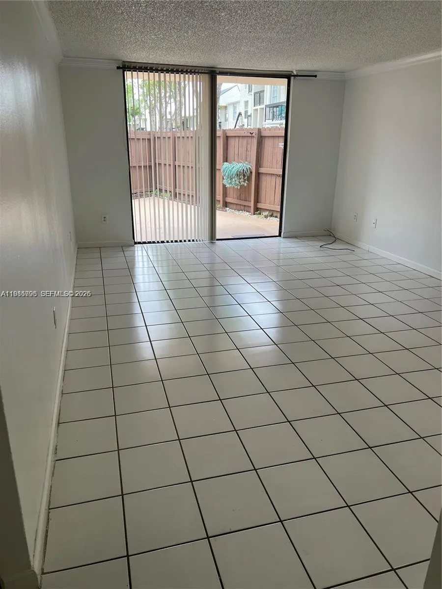 8307 SW 142nd Ave # F105, Miami FL 33183