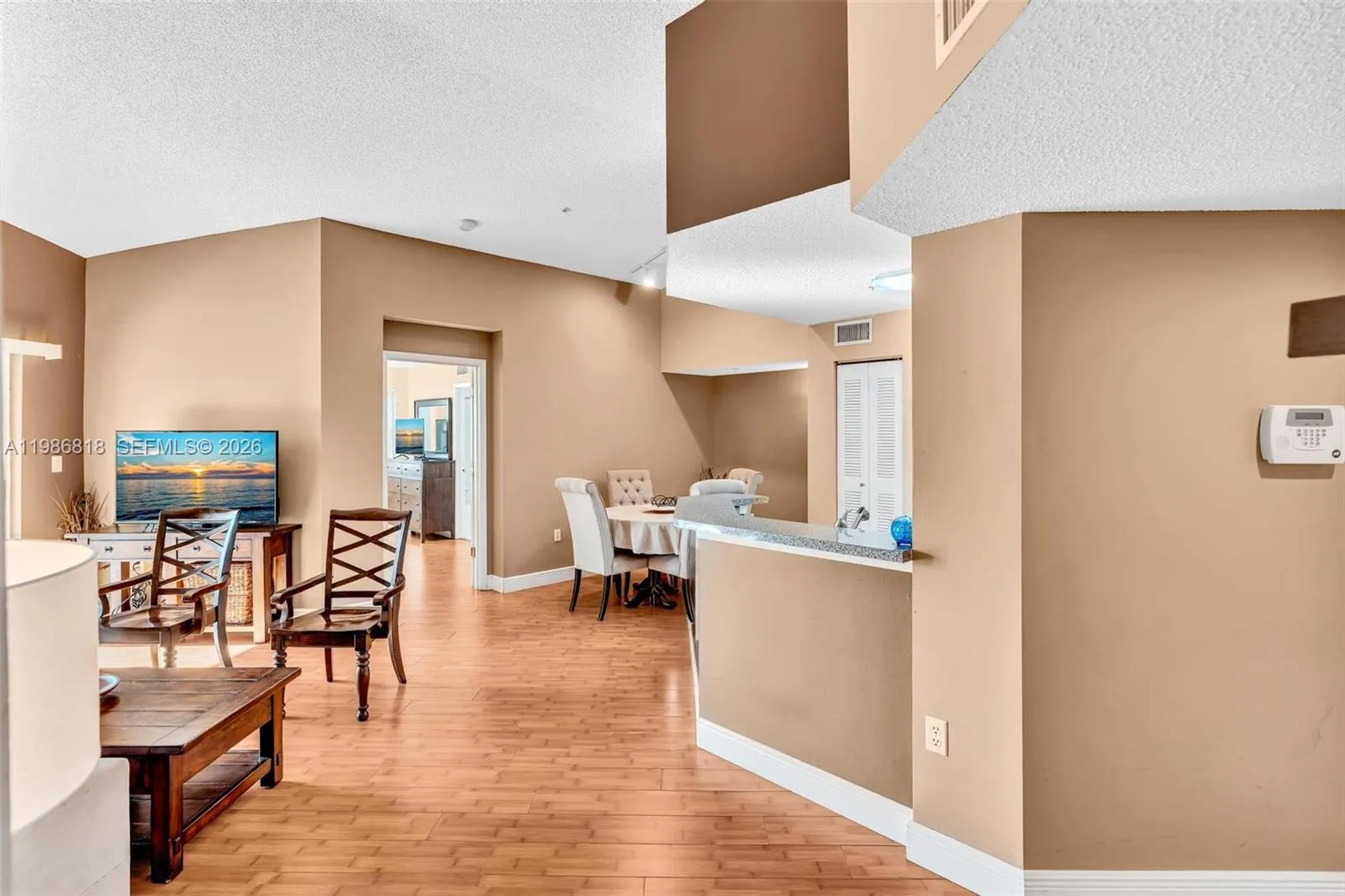 771 N Pine Island Rd # 303, Plantation FL 33324