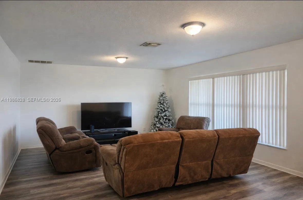 506 Corinne Dr # 506, Lehigh Acres FL 33936