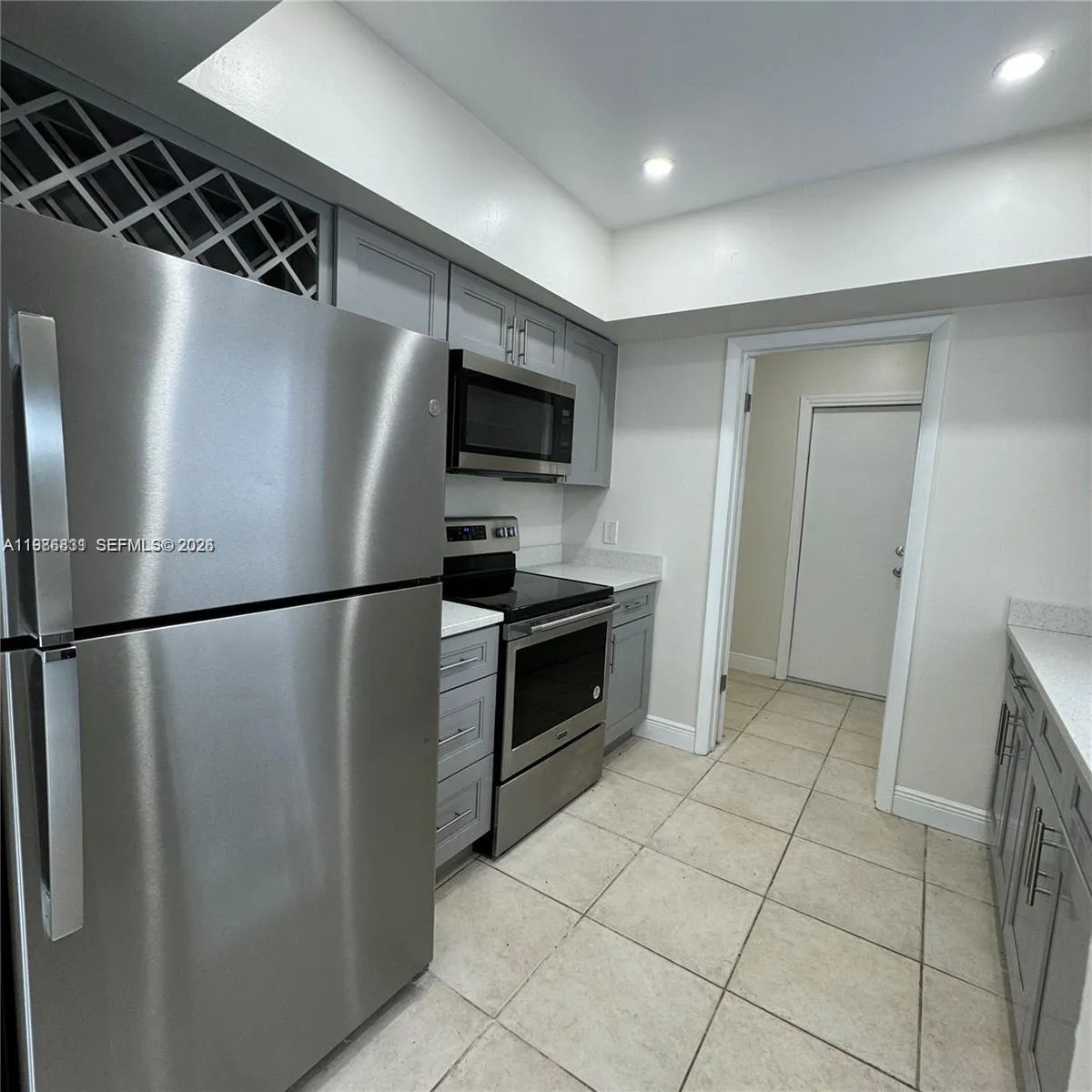 590 NE 20th St # 2, Wilton Manors FL 33305