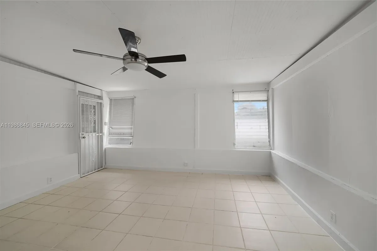 125 NW 121st St, North Miami FL 33168