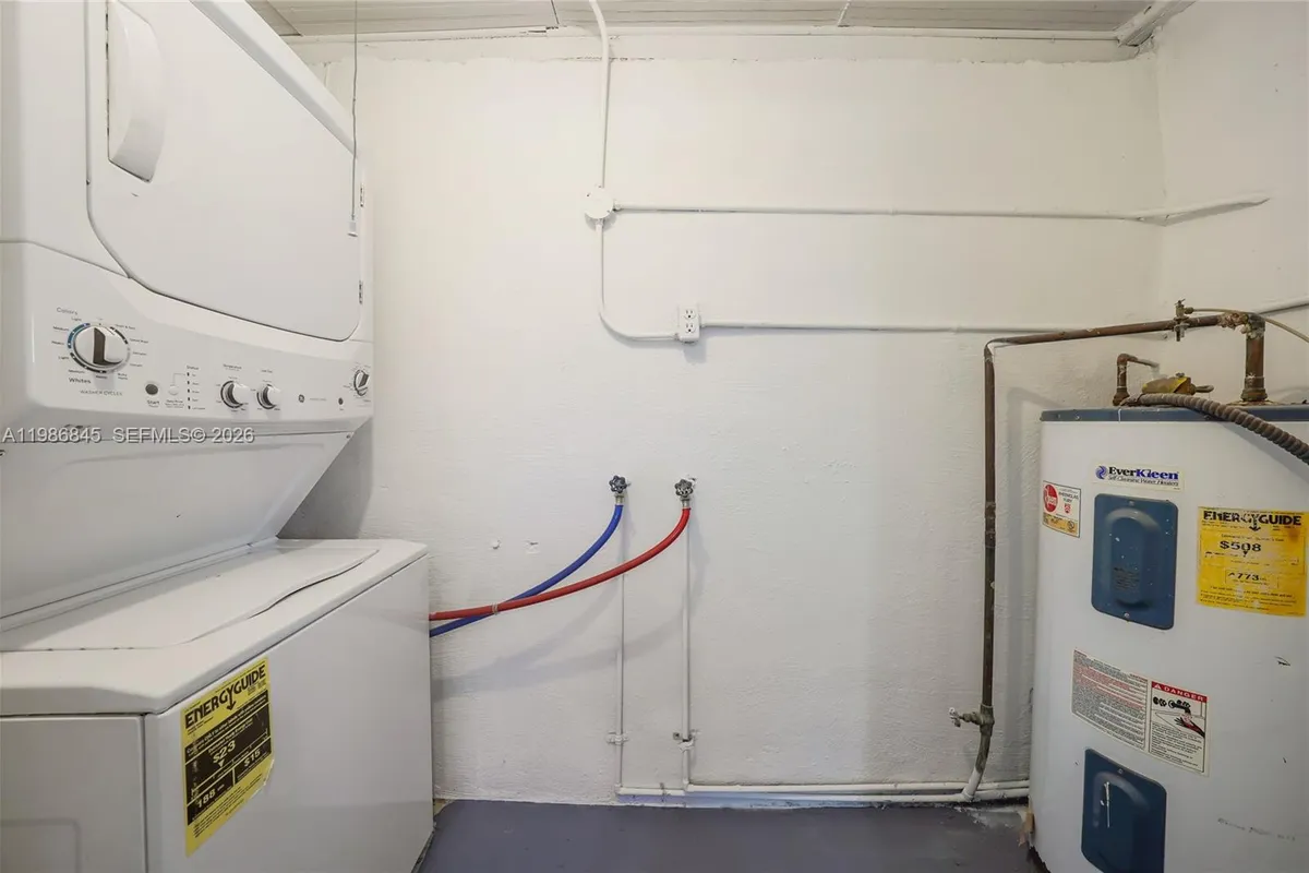 125 NW 121st St, North Miami FL 33168