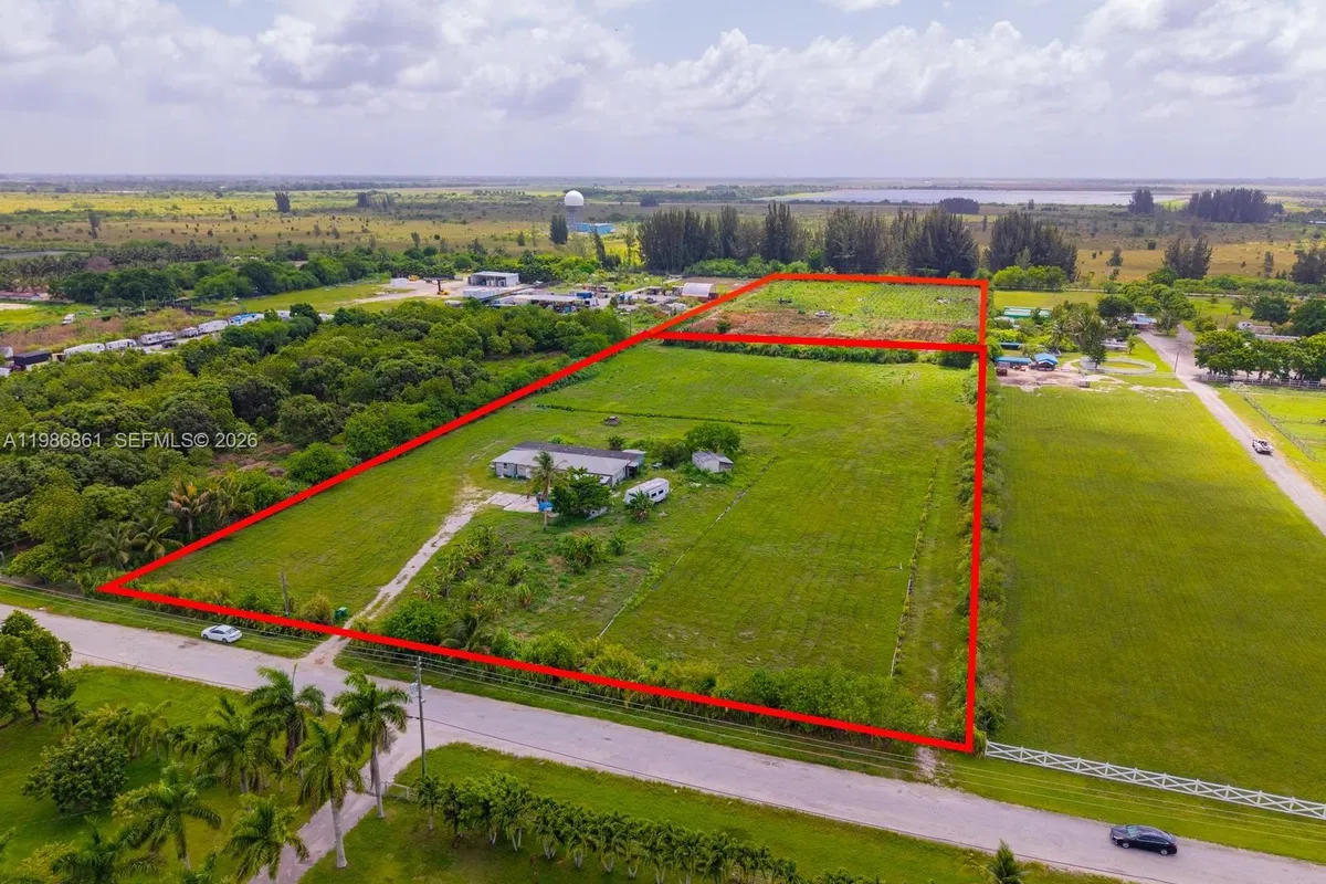 10 Acres of Land for Sale – Exceptional Investment Opportunity, Miami FL 33196