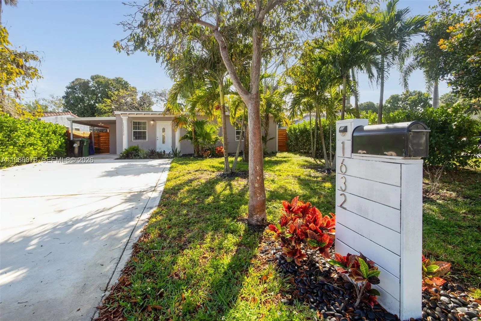 1632 NW 6th Ave, Fort Lauderdale FL 33311