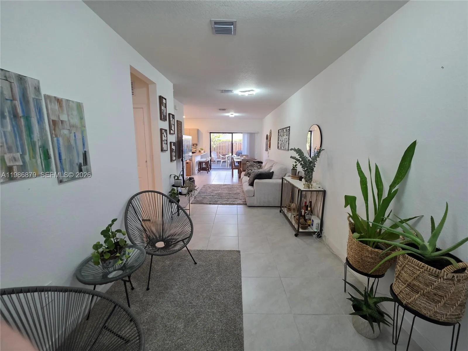 466 NE 12th St, Florida City FL 33034