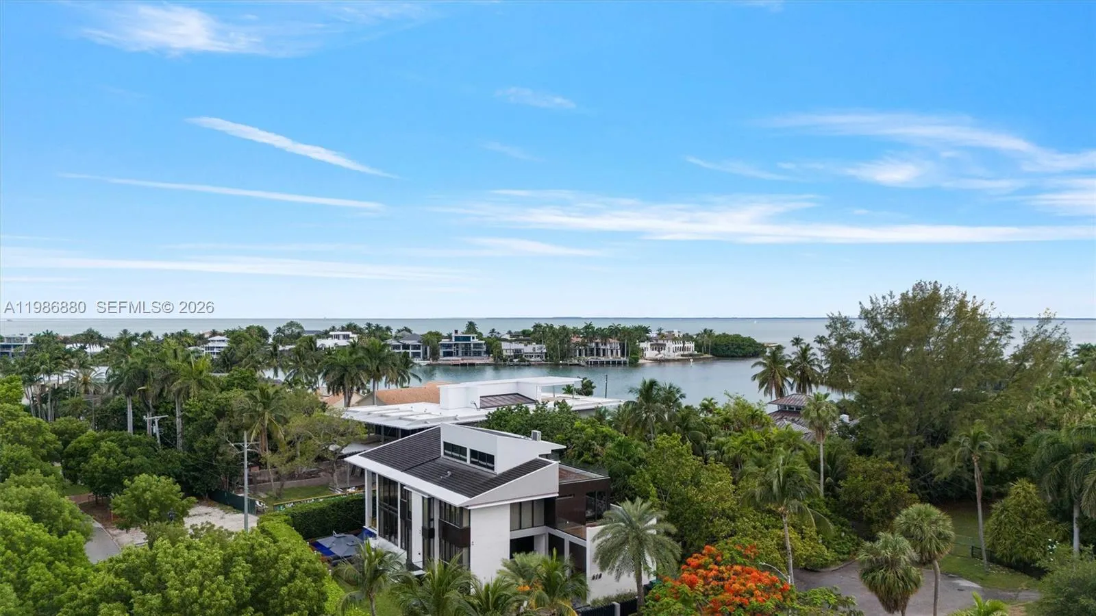 610 Harbor Cir, Key Biscayne FL 33149