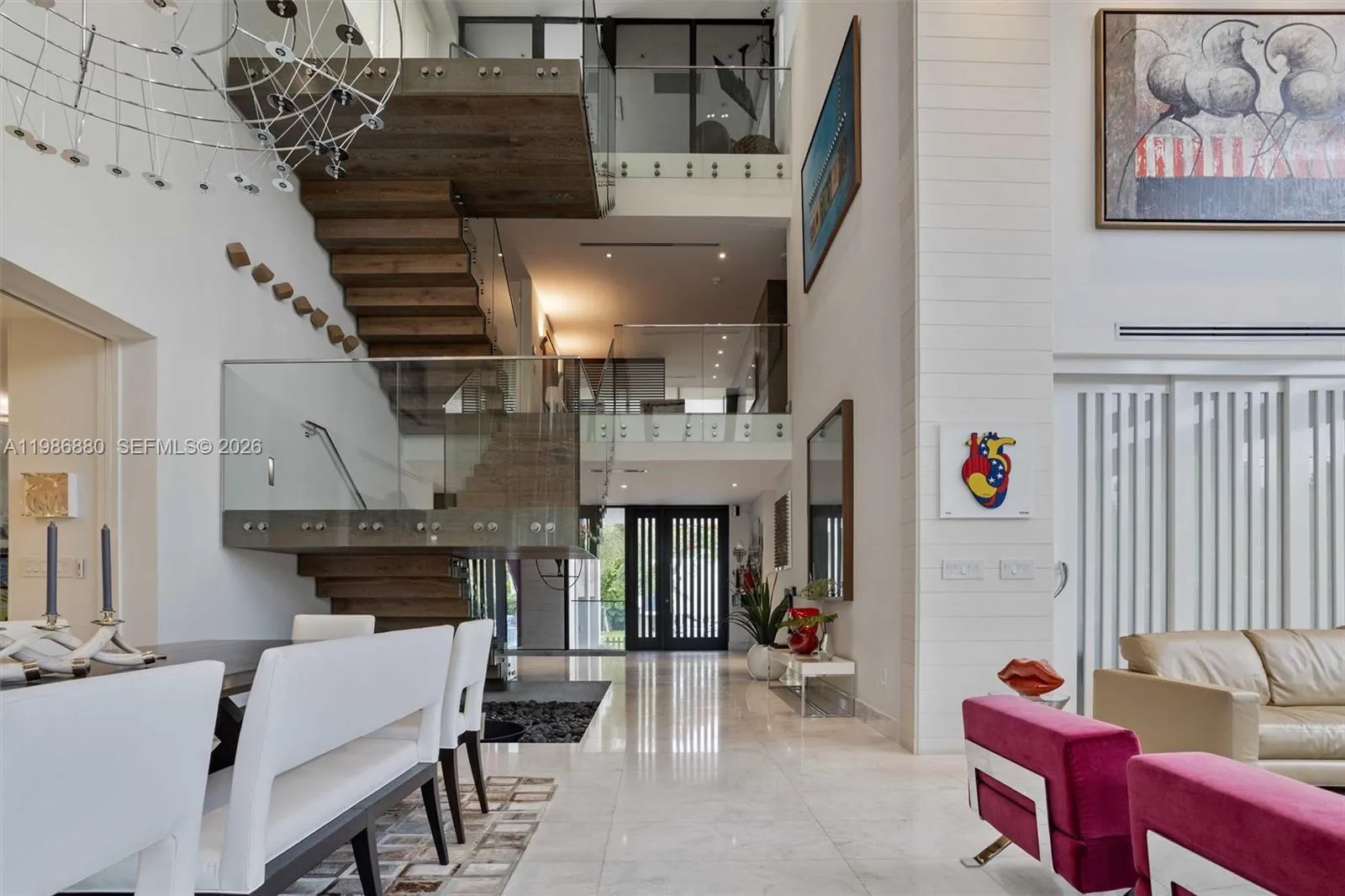 610 Harbor Cir, Key Biscayne FL 33149