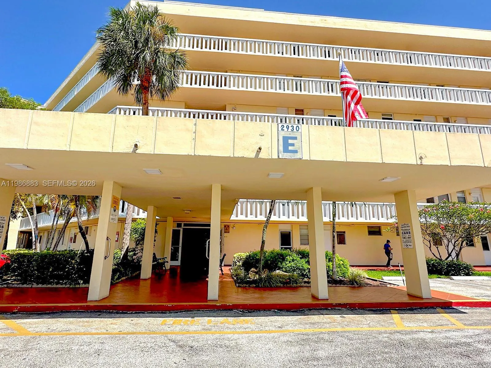 2930 Point East Dr # E601, Aventura FL 33160