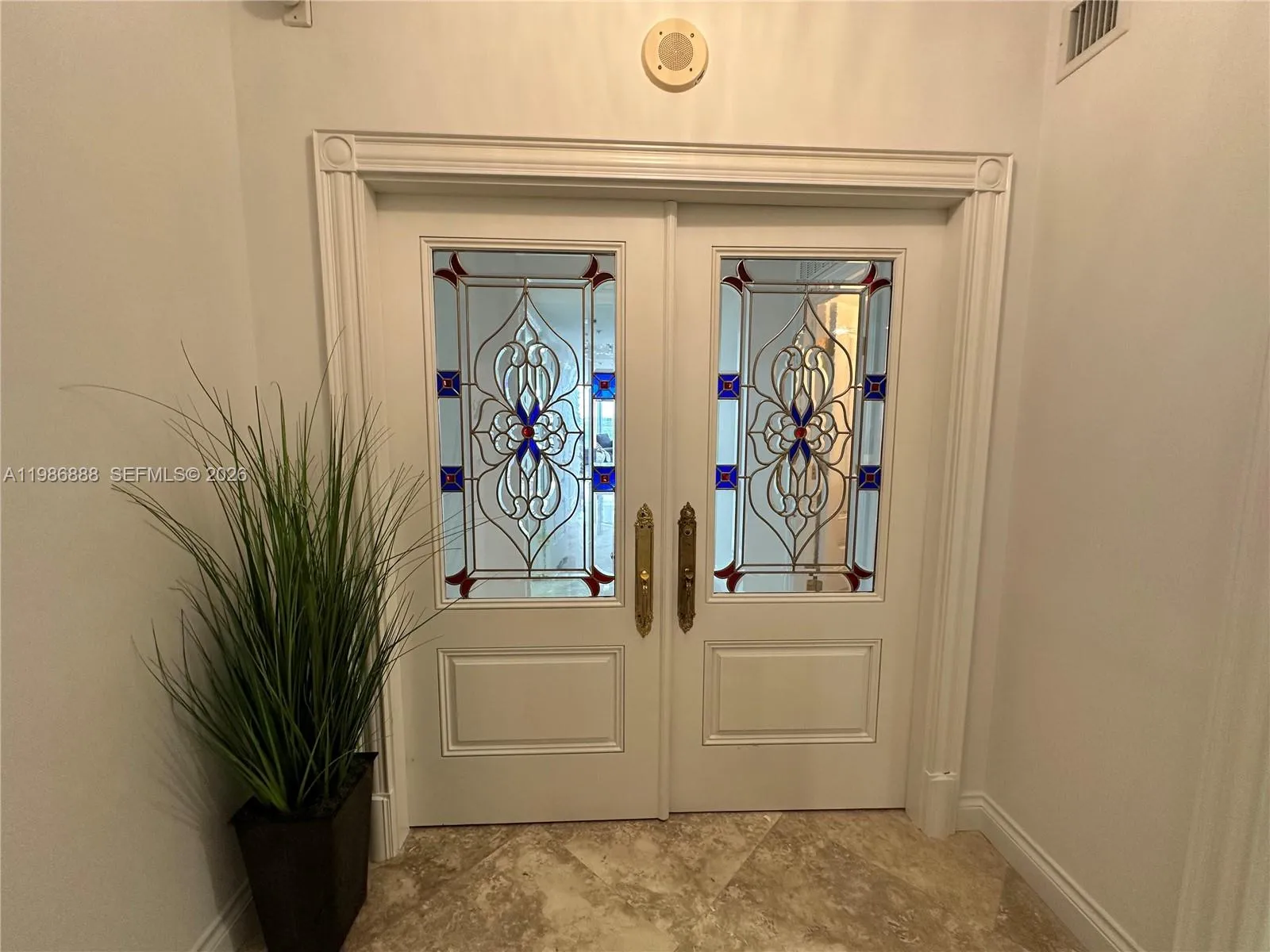 6051 N Ocean Dr # 704, Hollywood FL 33019