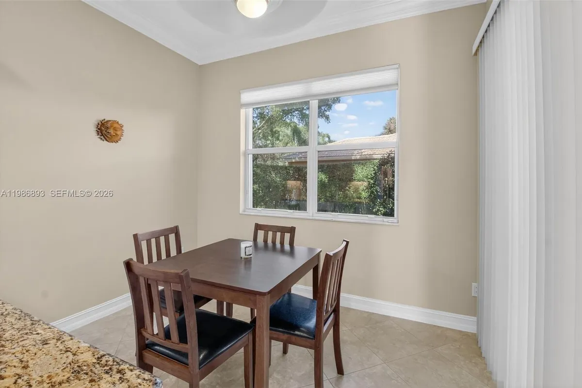 6833 Watertown Dr, Boynton Beach FL 33437